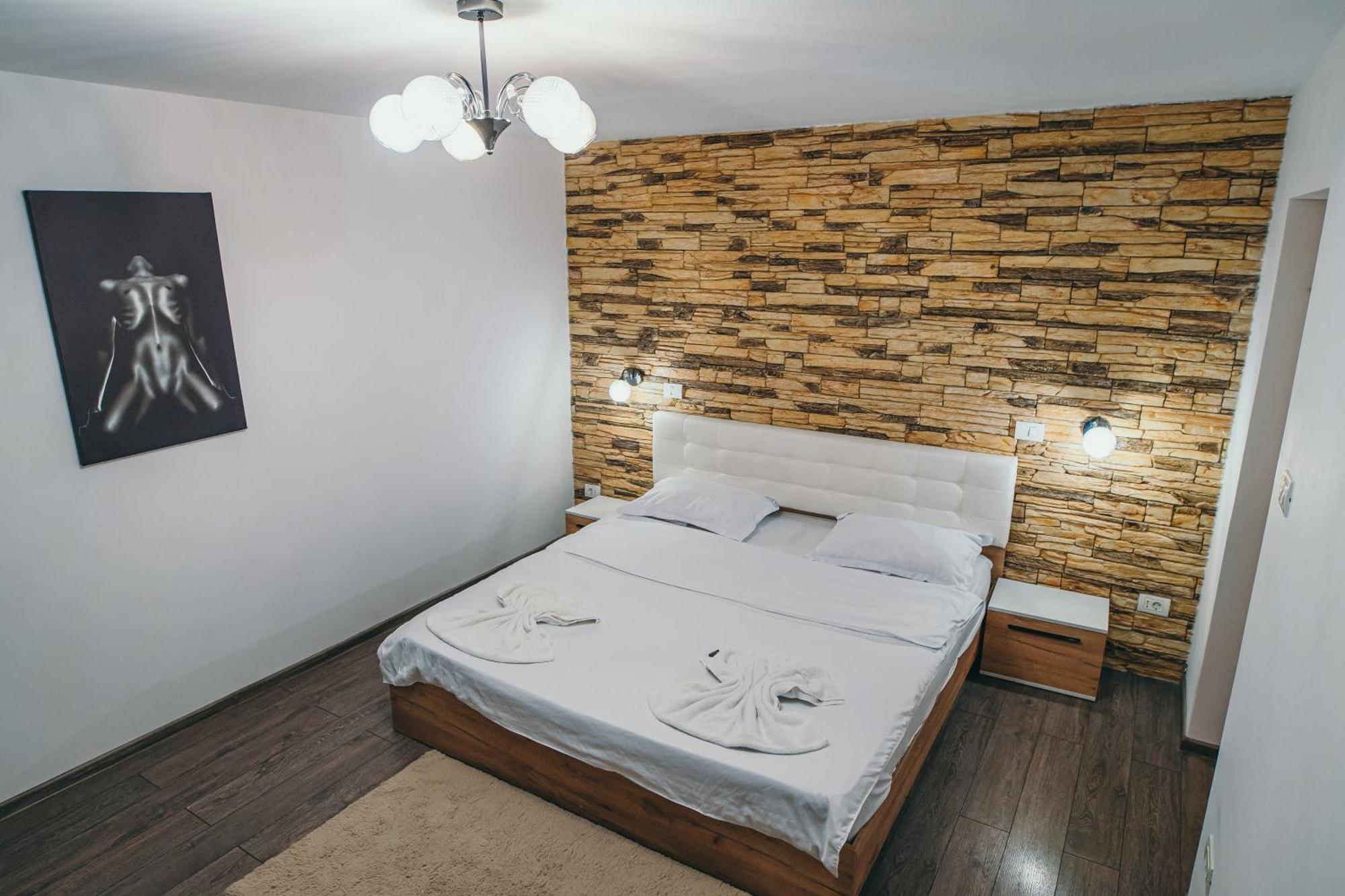 Insomnia Studio دروبيتا تورنو سيفيرين المظهر الخارجي الصورة
